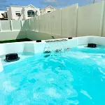 Сasa de vacaciones Casa Caletón Blanco Pool And *
