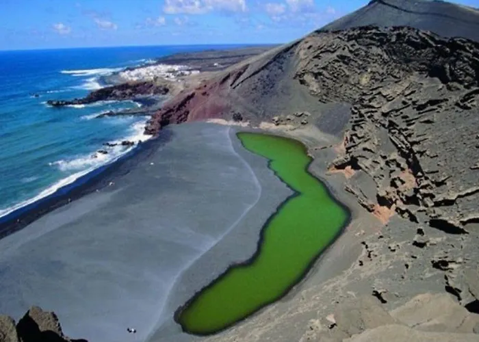 Prázdninový dům Casa Caleton Blanco Pool And Puerto del Carmen (Lanzarote)