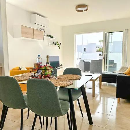 Casa Caleton Blanco * Puerto del Carmen (Lanzarote)